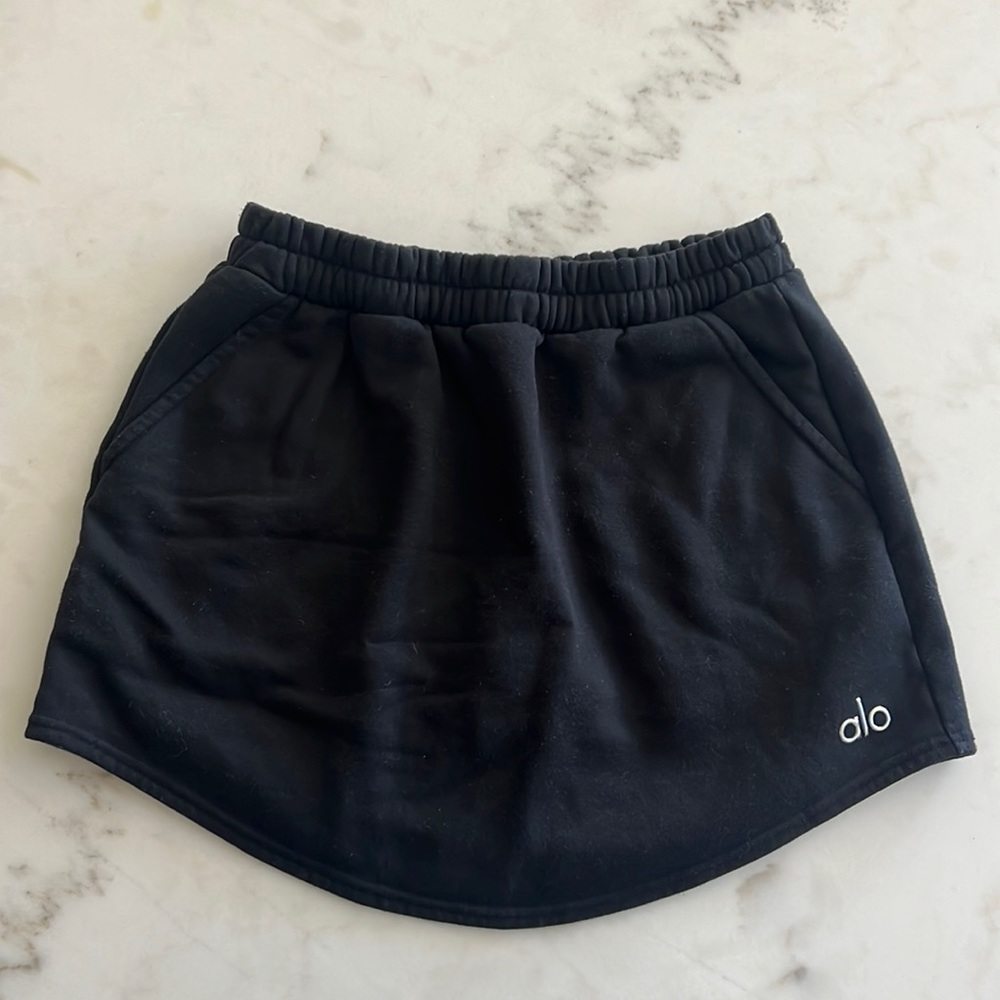 Alo skirt